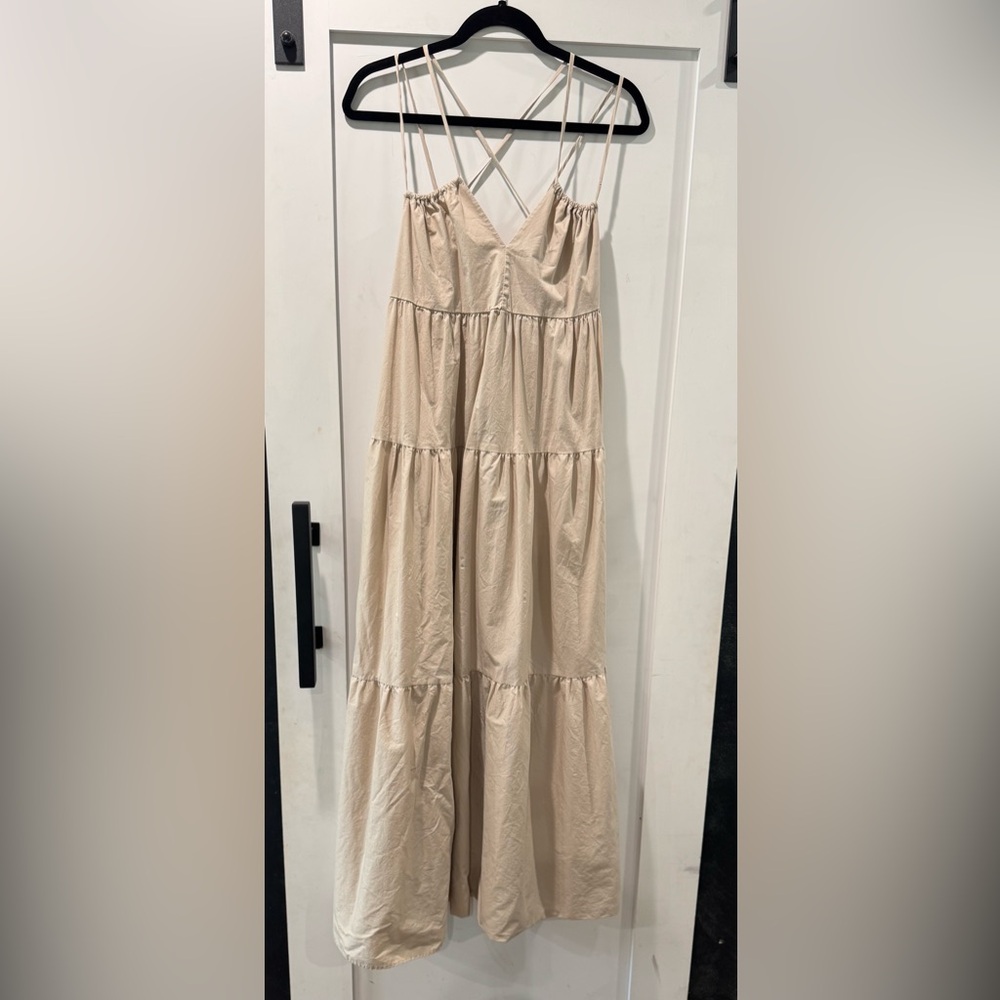 Chic Beige Halter Maxi Dress